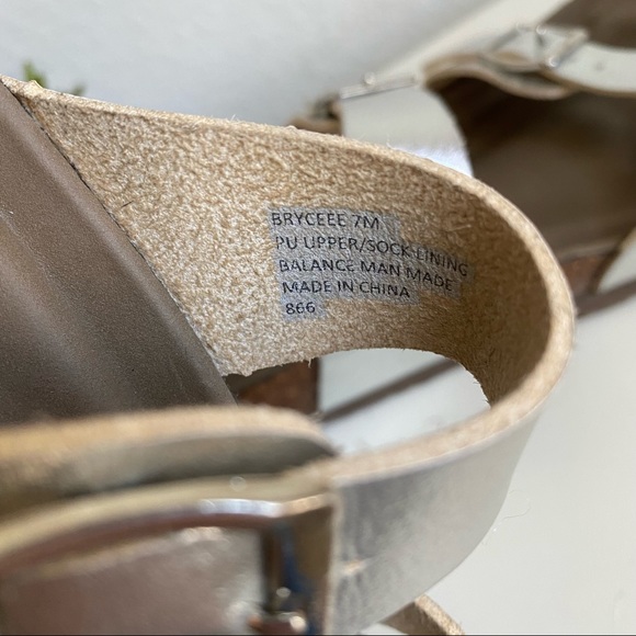 Madden Girl Bryceee Footbed Sandals Silver Size 7 - Picture 12 of 12